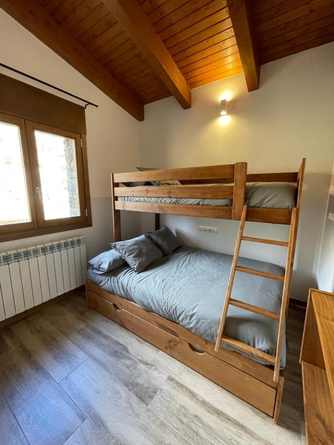 Casa De Les Escoles, Espinalbet - Alberga Castellar del Riu Buitenkant foto