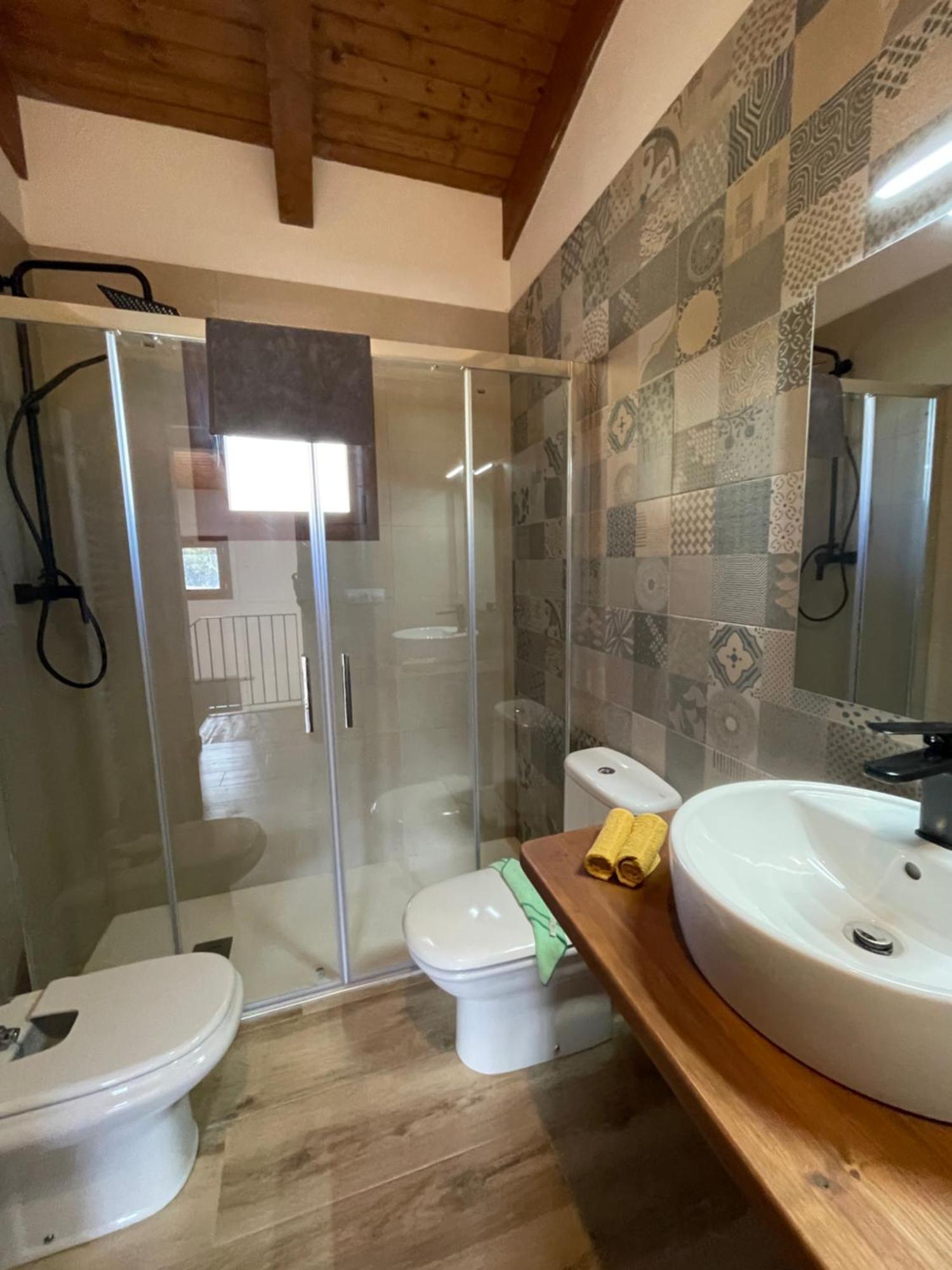 Casa De Les Escoles, Espinalbet - Alberga Castellar del Riu Buitenkant foto