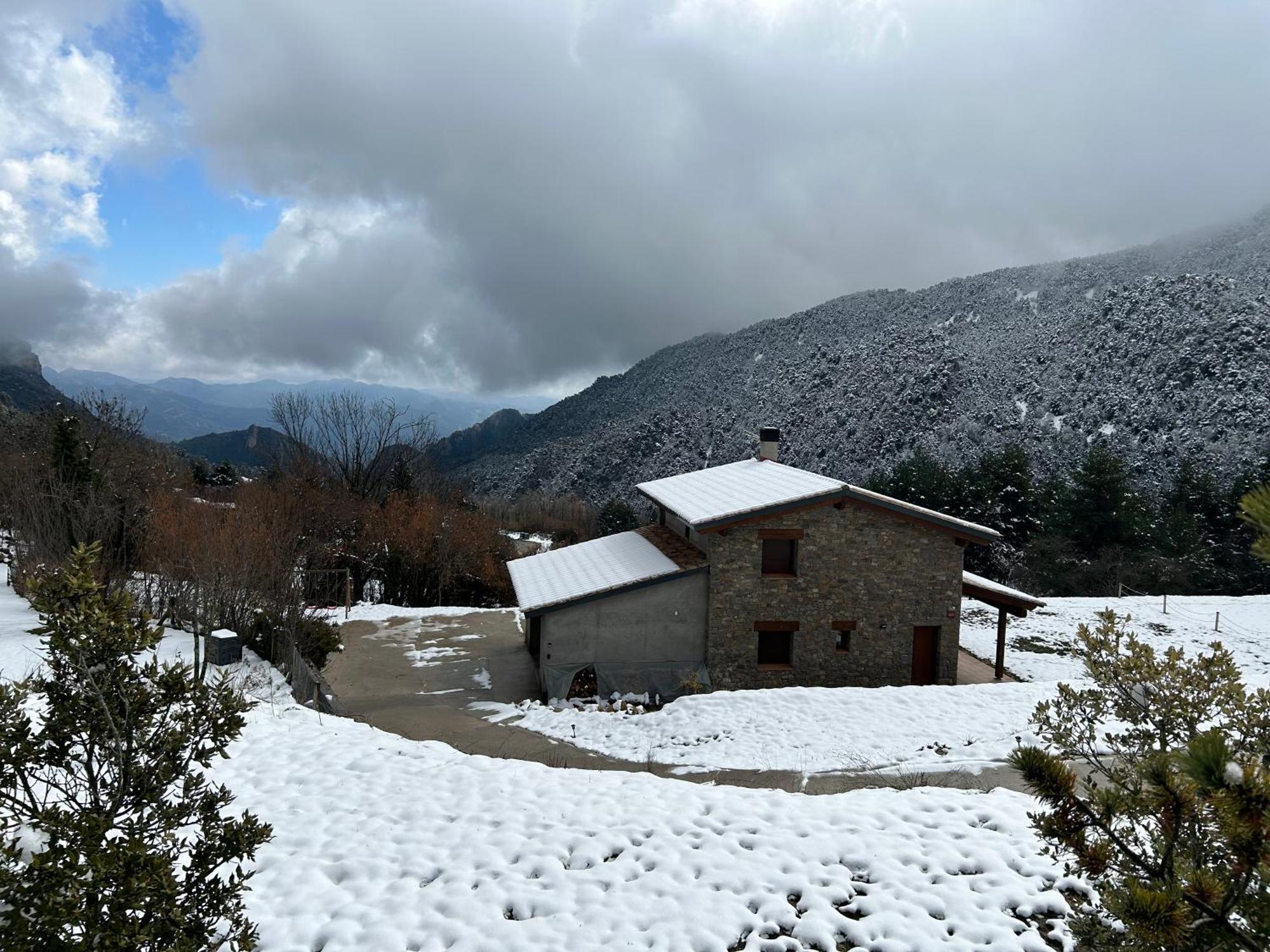 Casa De Les Escoles, Espinalbet - Alberga Castellar del Riu Buitenkant foto